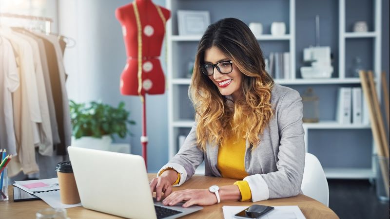 getting-your-business-800x450-04 Person typing on the laptop